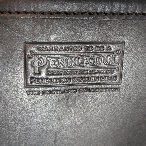 Pendleton Black and Red Checkered Crossbody Bag - Picture 2 of 5